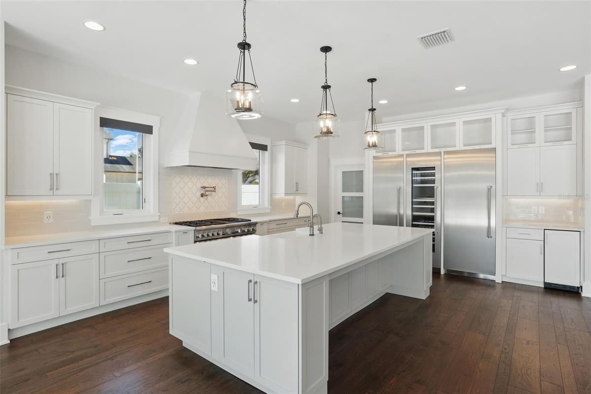 1620 PALM AVENUE — photo 9 of 59