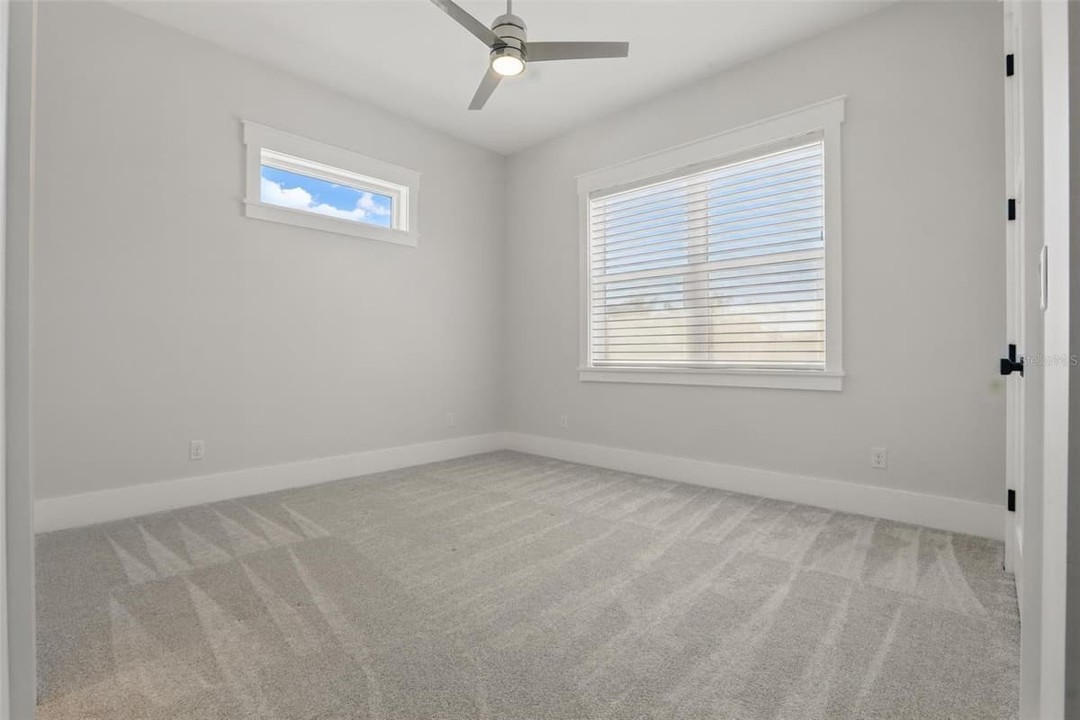 1620 PALM AVENUE — photo 48 of 59