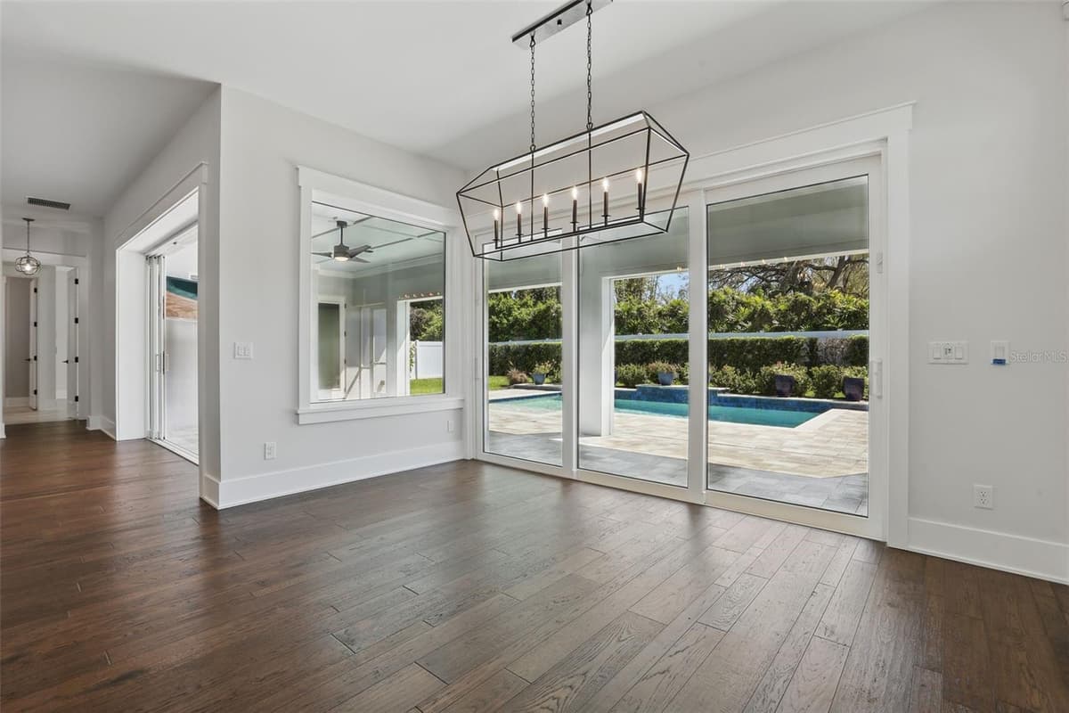 1620 PALM AVENUE — photo 11 of 59