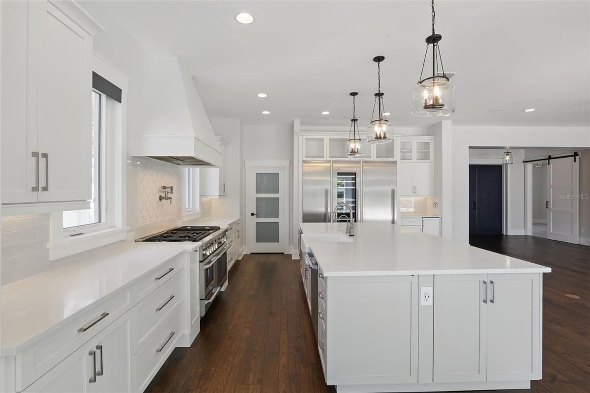 1620 PALM AVENUE — photo 8 of 59