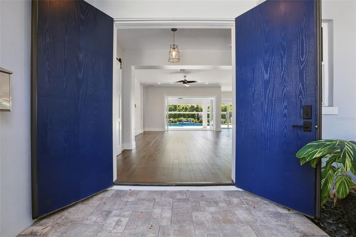 1620 PALM AVENUE — photo 29 of 59