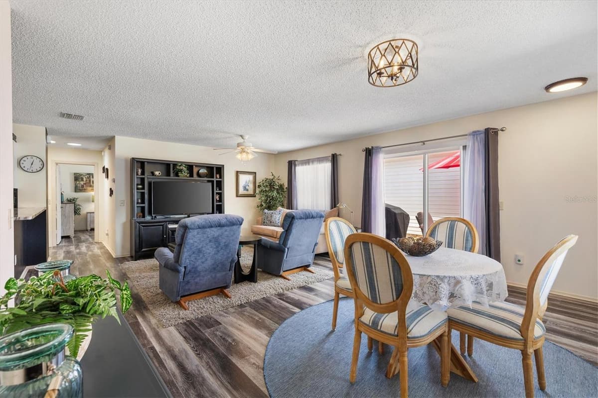17292 93RD HEYWARD AVENUE — photo 6 of 24