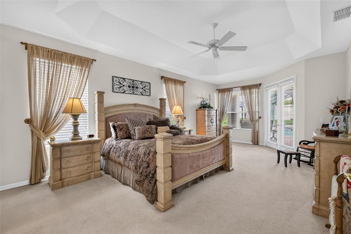 9085 LAUREL RIDGE DRIVE — photo 19 of 55