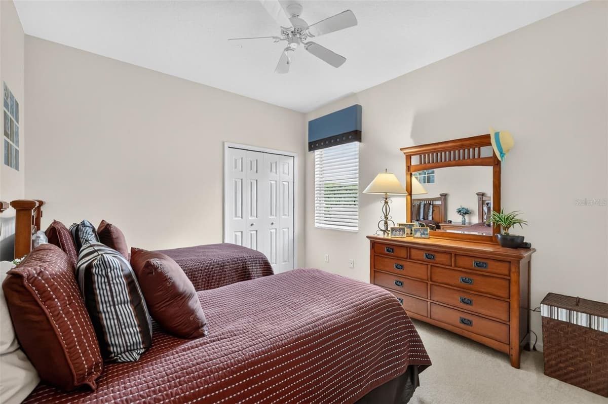 9085 LAUREL RIDGE DRIVE — photo 23 of 55