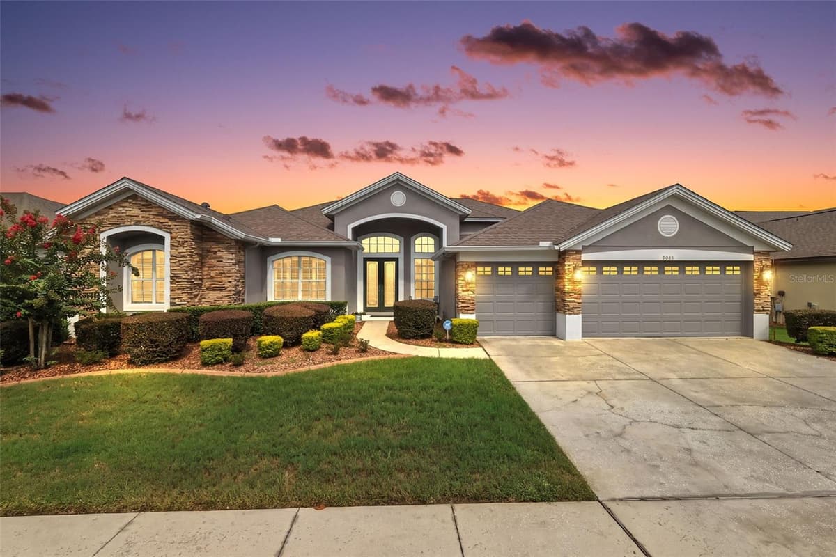 9085 LAUREL RIDGE DRIVE — photo 2 of 55