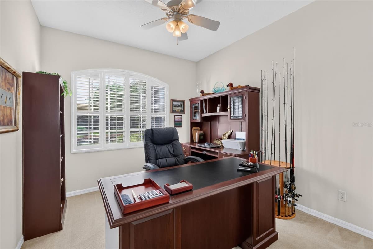 9085 LAUREL RIDGE DRIVE — photo 18 of 55