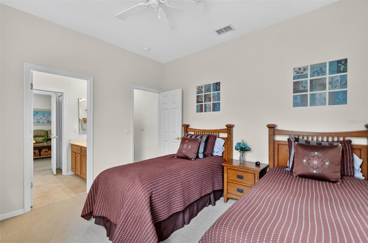 9085 LAUREL RIDGE DRIVE — photo 22 of 55
