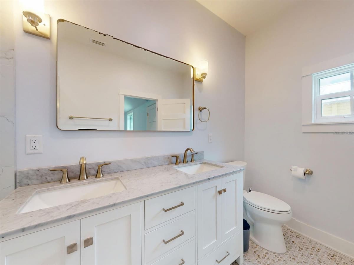 181 BLANCO STREET — photo 25 of 50