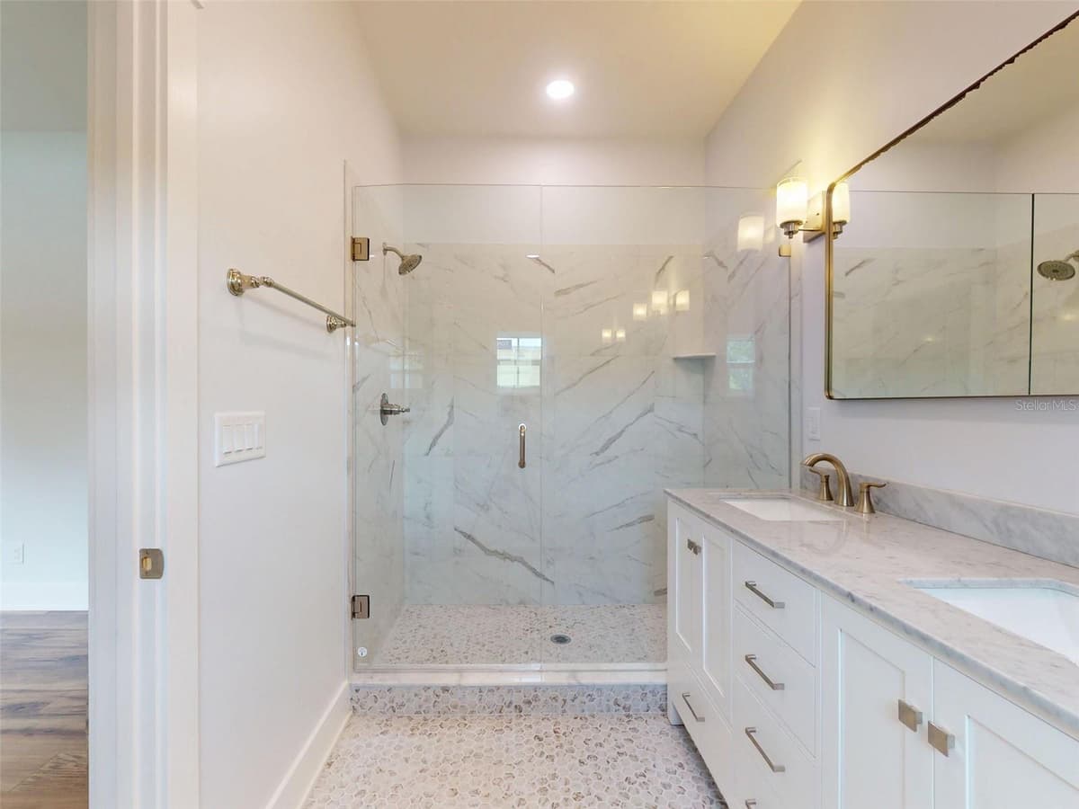 181 BLANCO STREET — photo 26 of 50