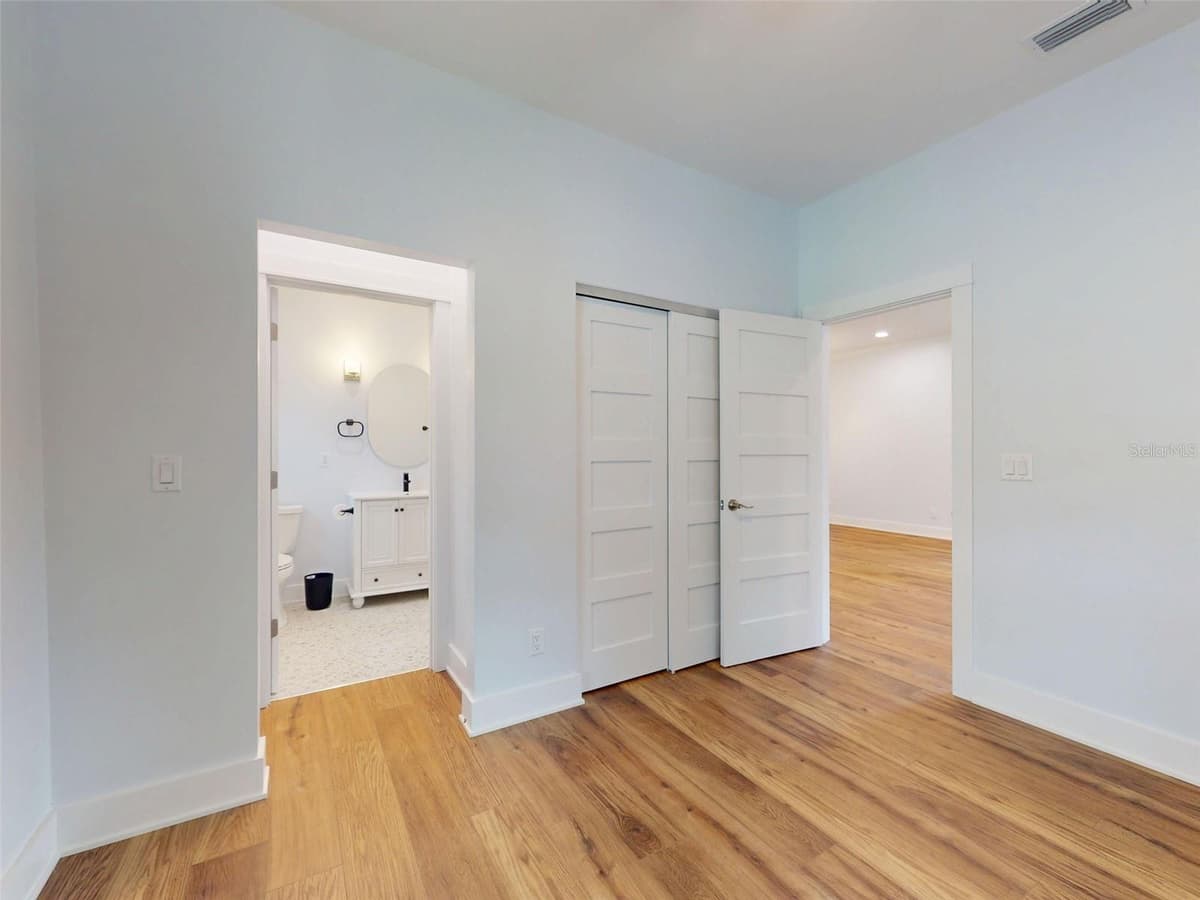 181 BLANCO STREET — photo 8 of 50