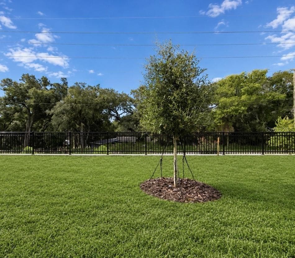 20332 LAVENDER BLOOM LOOP — photo 11 of 11