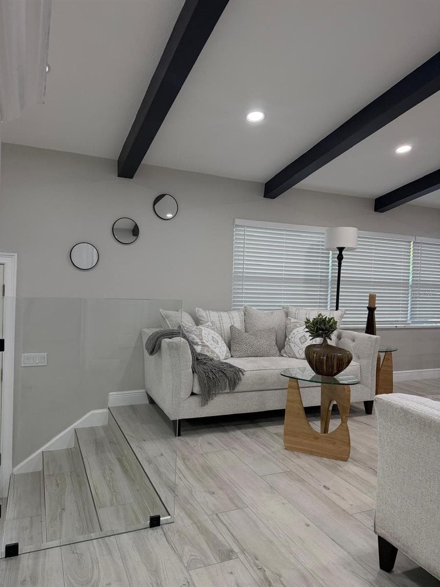 2596 COLUMBUS WAY — photo 8 of 37