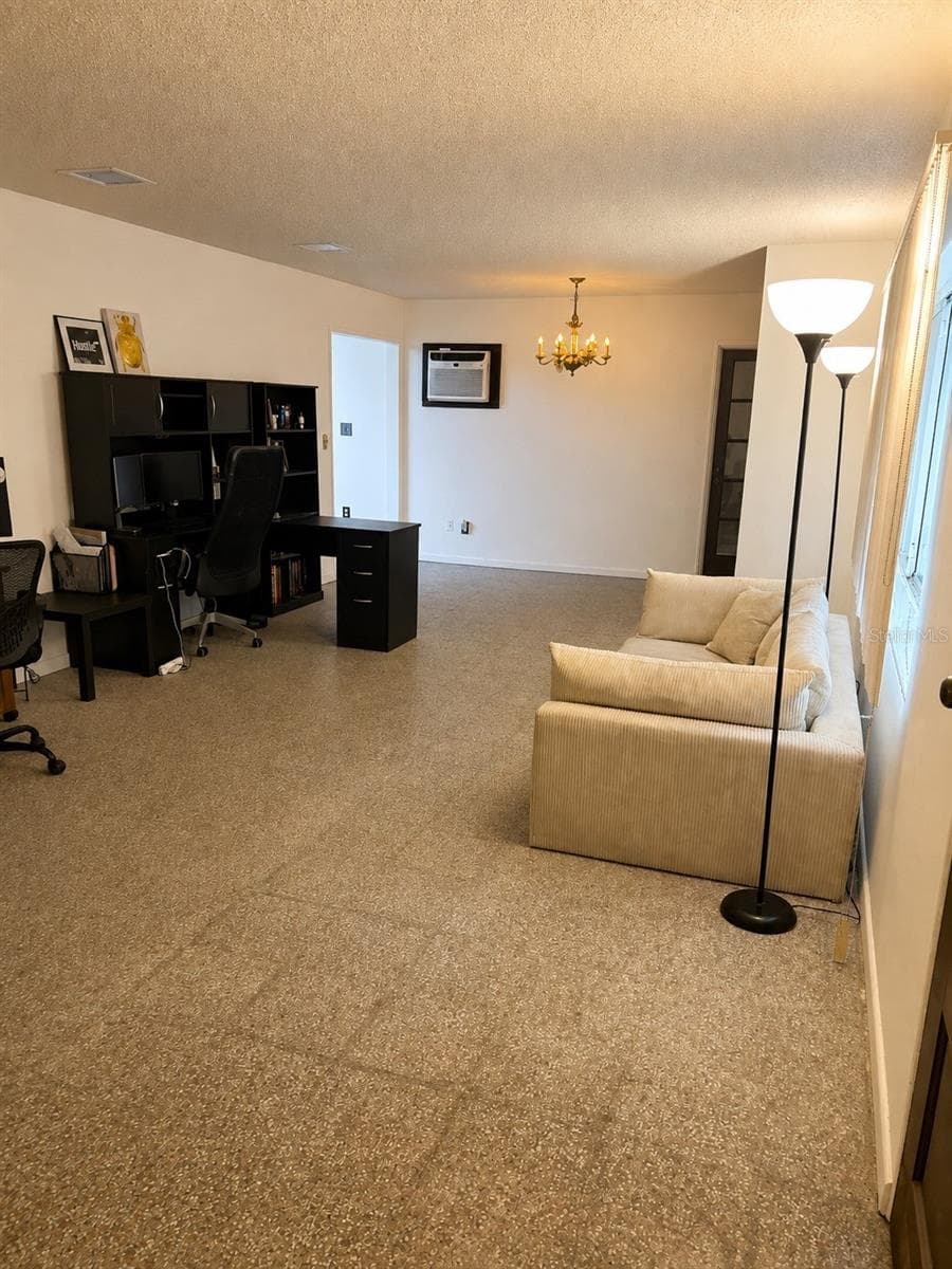 315 LAKE SEMINARY CIRCLE — photo 4 of 18