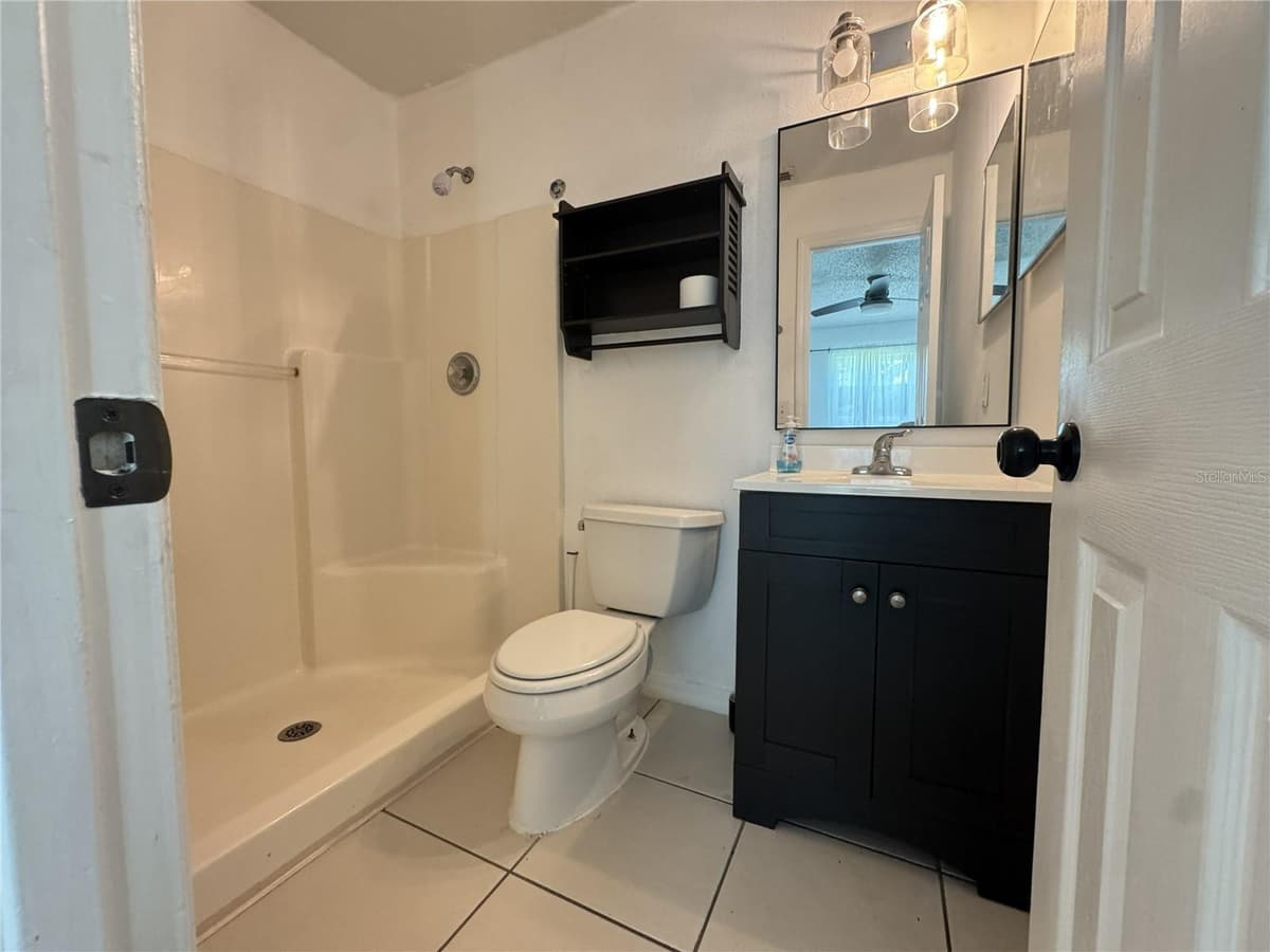 393 WALNUT AVENUE — photo 14 of 24