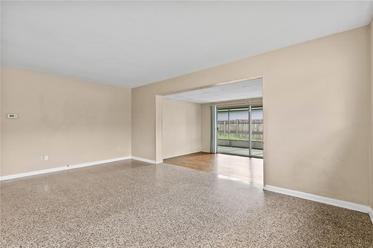 1484 VIBURNUM LANE — photo 6 of 17