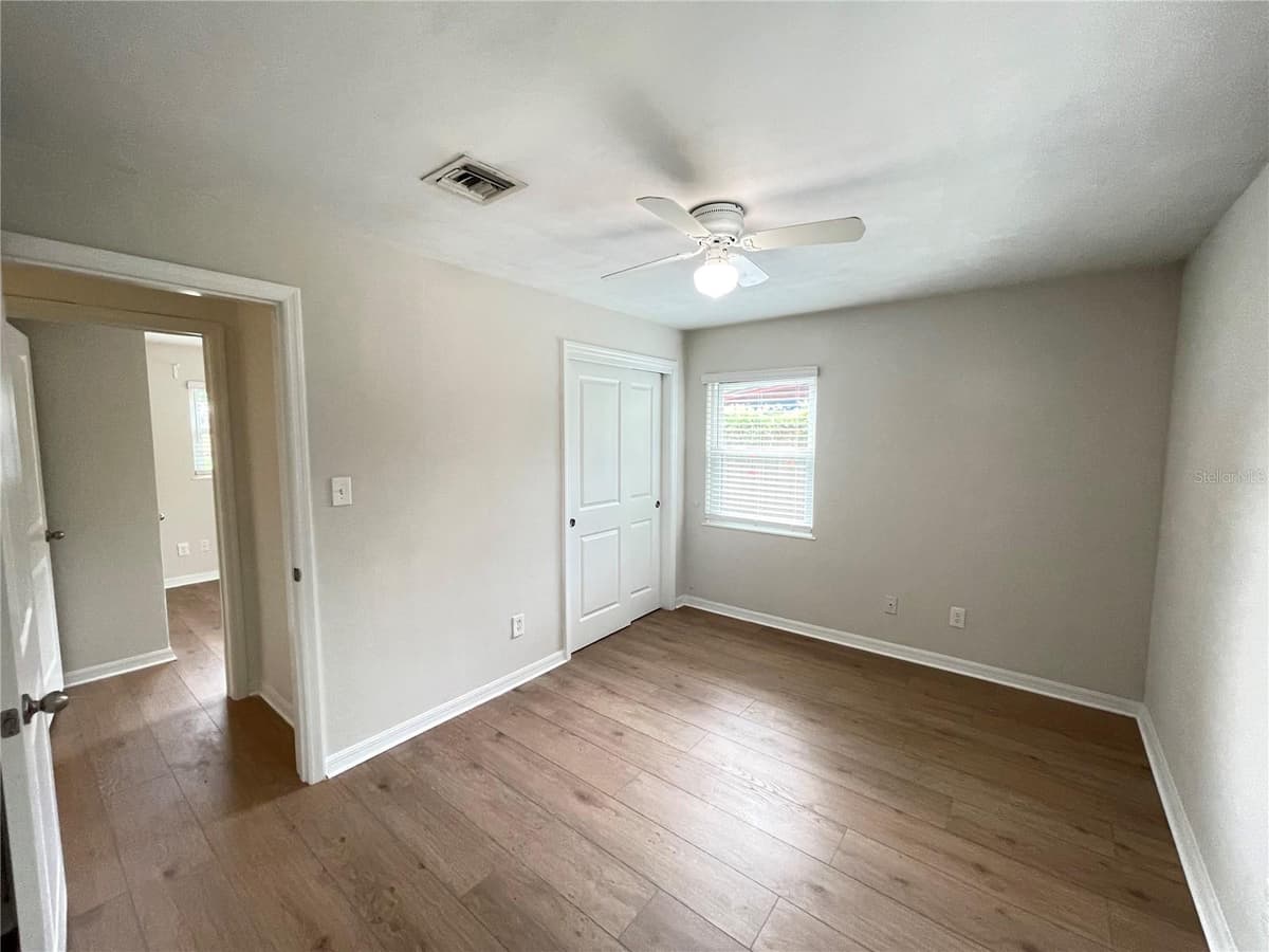 44 CORTEZ AVENUE — photo 13 of 17