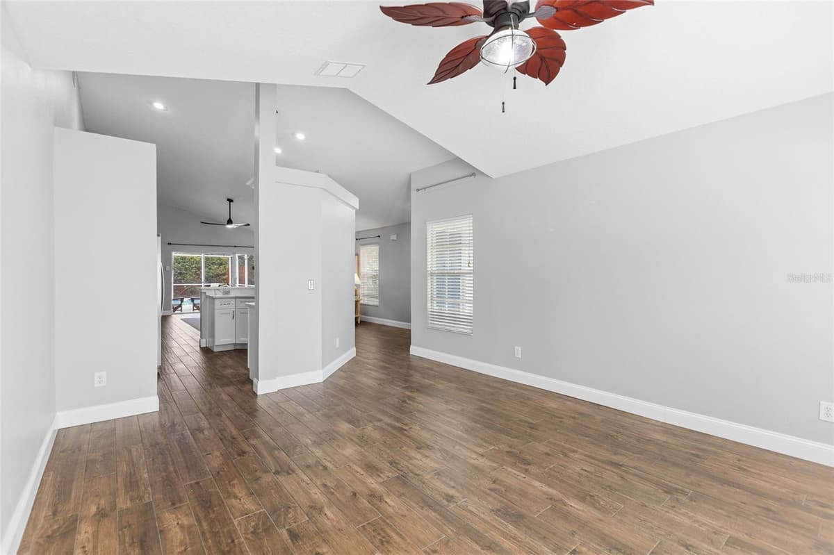 1702 MEADOW OAK LANE — photo 15 of 49