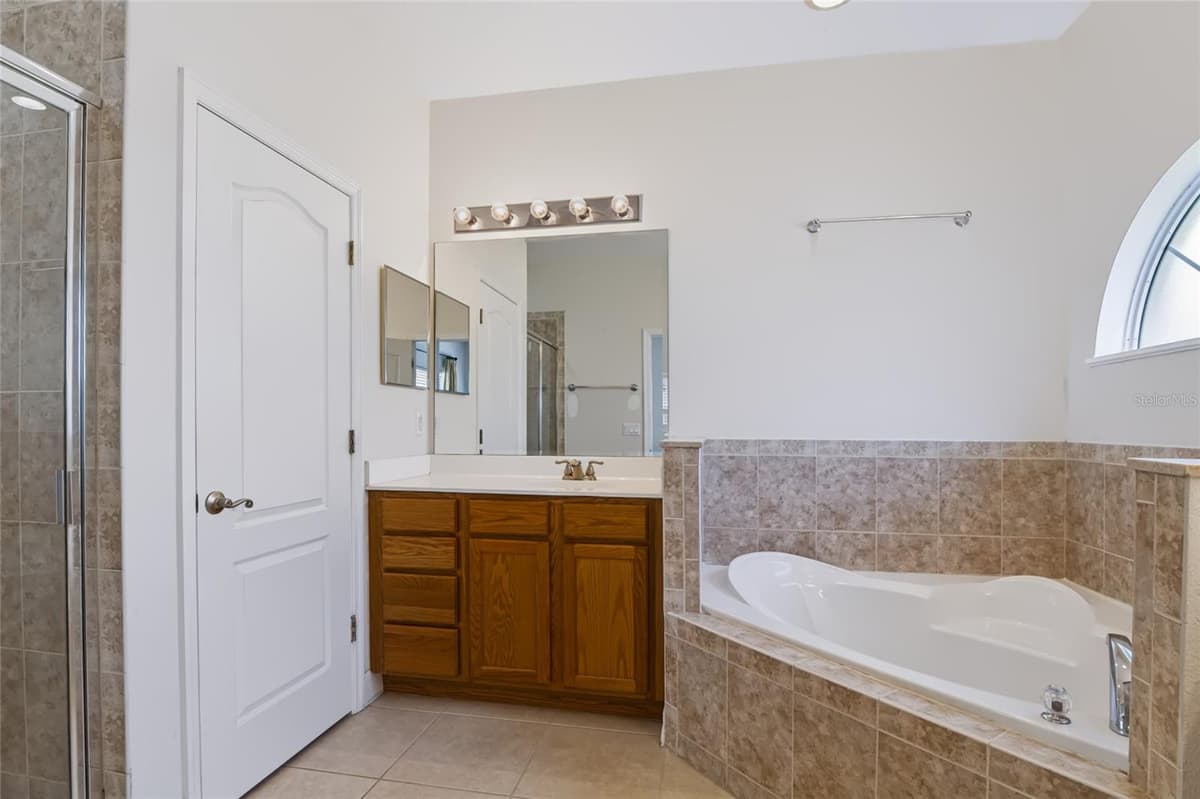 17313 CHATEAU PINE WAY — photo 21 of 47