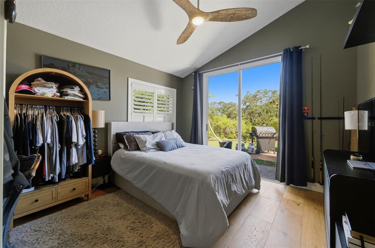 1102 MARINA DRIVE — photo 35 of 50