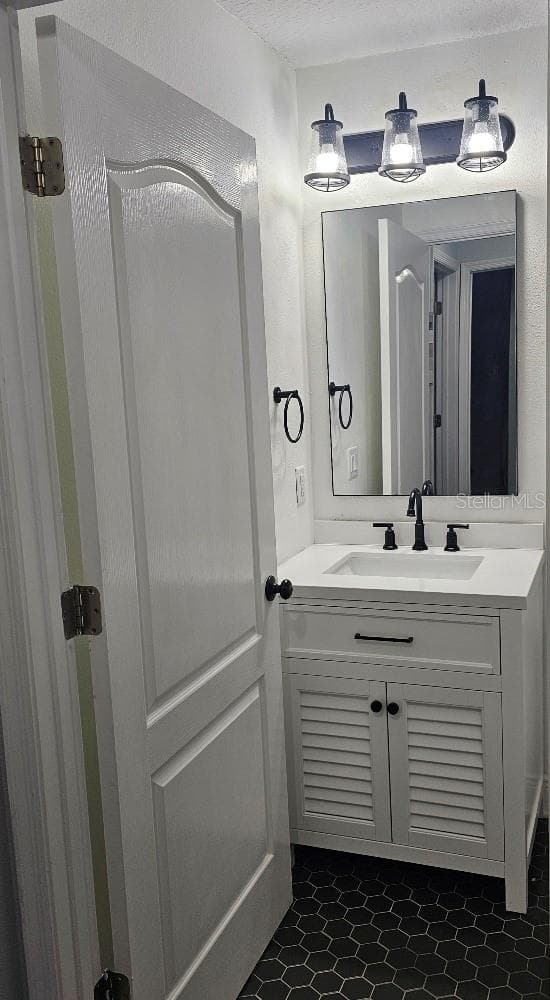 2009 CROSSCREEK COURT — photo 26 of 33