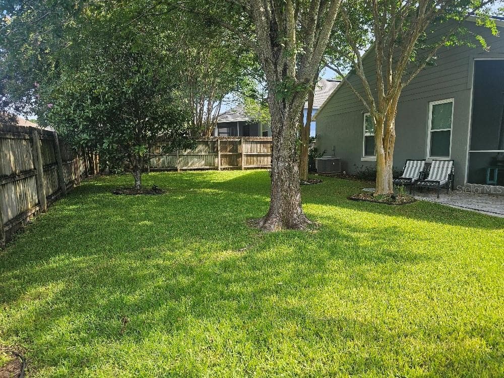 2009 CROSSCREEK COURT — photo 31 of 33