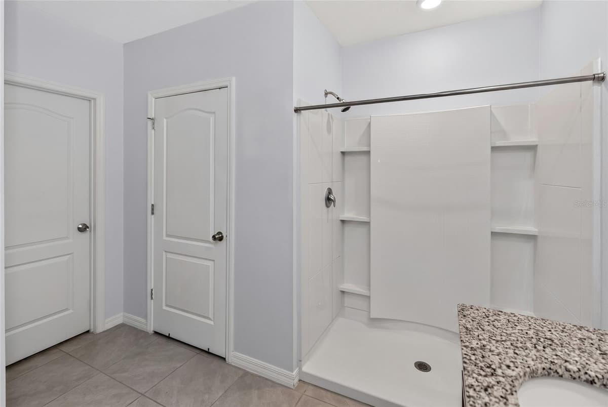 319 CHARLES DRIVE — photo 12 of 29