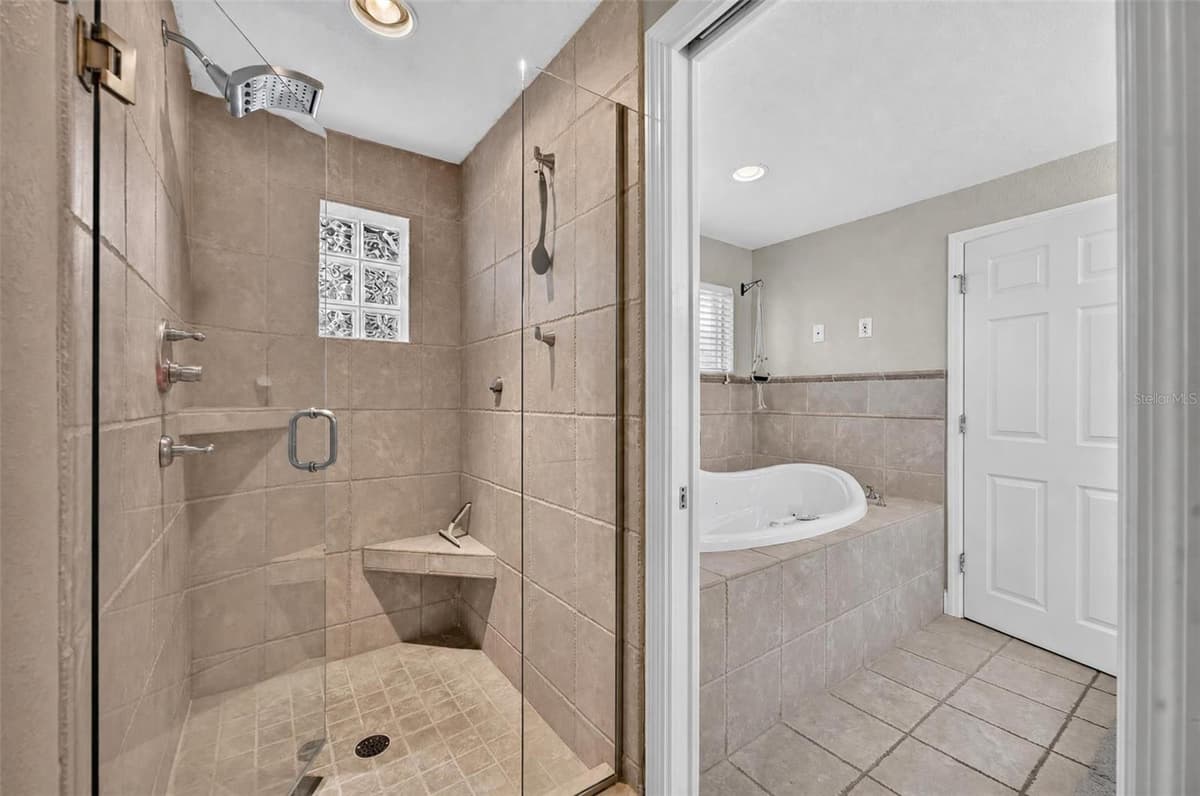 431 ARAPAHO TRAIL — photo 18 of 34