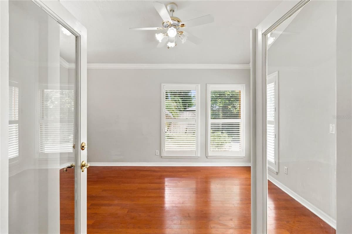 313 RIDGEWOOD STREET — photo 17 of 47
