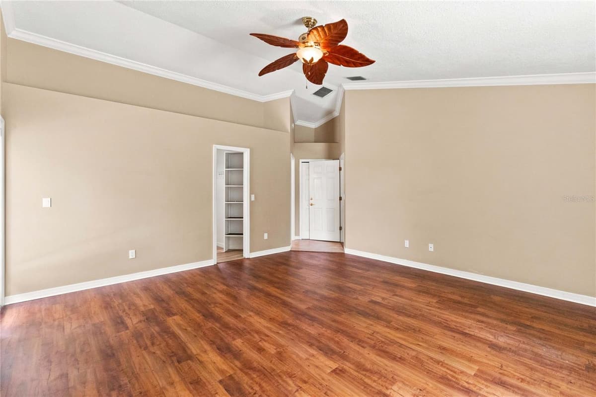 313 RIDGEWOOD STREET — photo 27 of 47