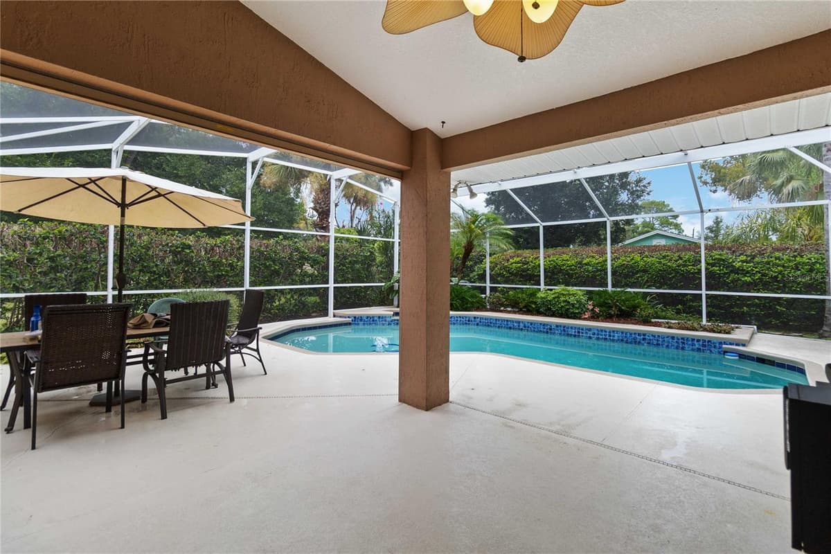 313 RIDGEWOOD STREET — photo 41 of 47