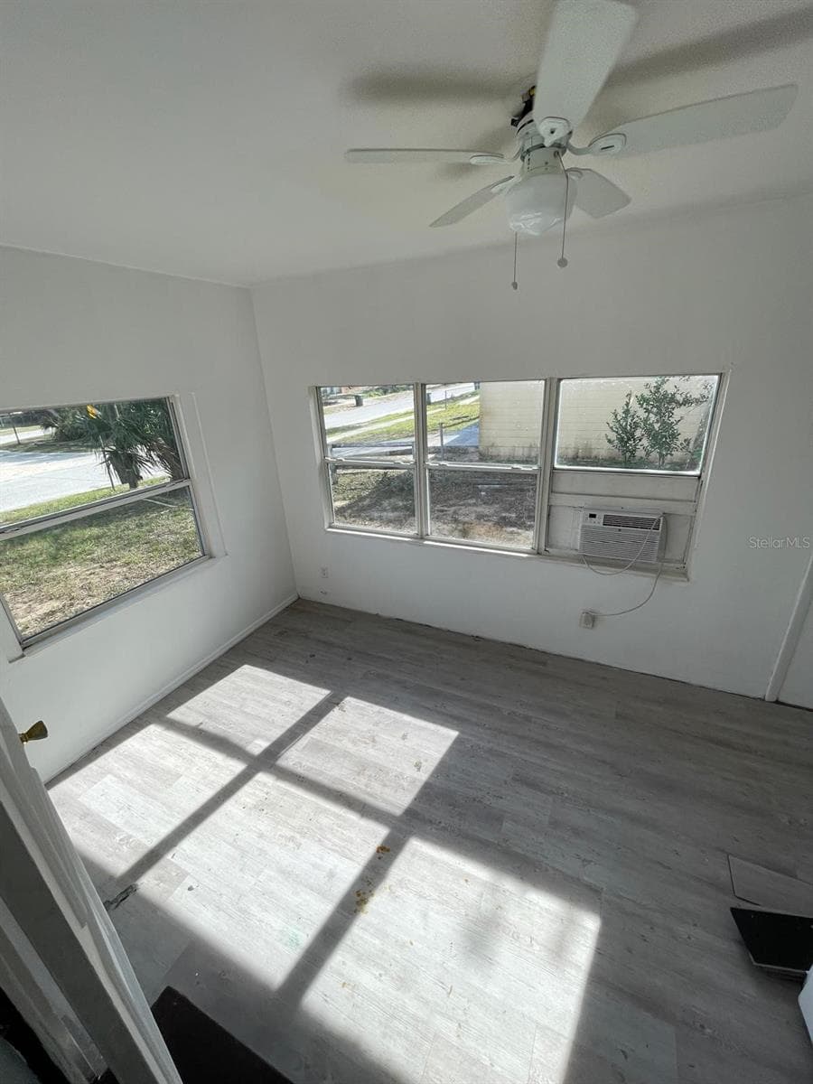1142 BERKSHIRE ROAD — photo 9 of 19