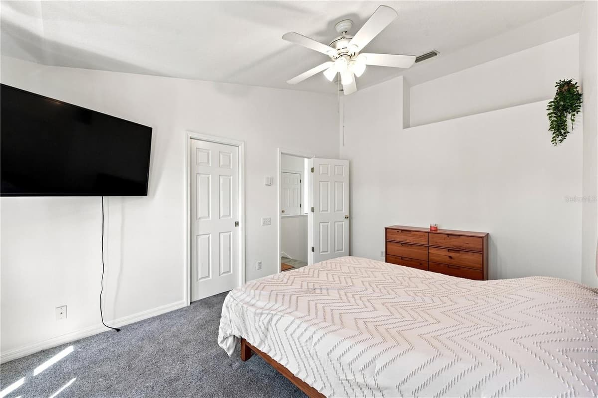 13158 THOROUGHBRED LOOP — photo 19 of 50