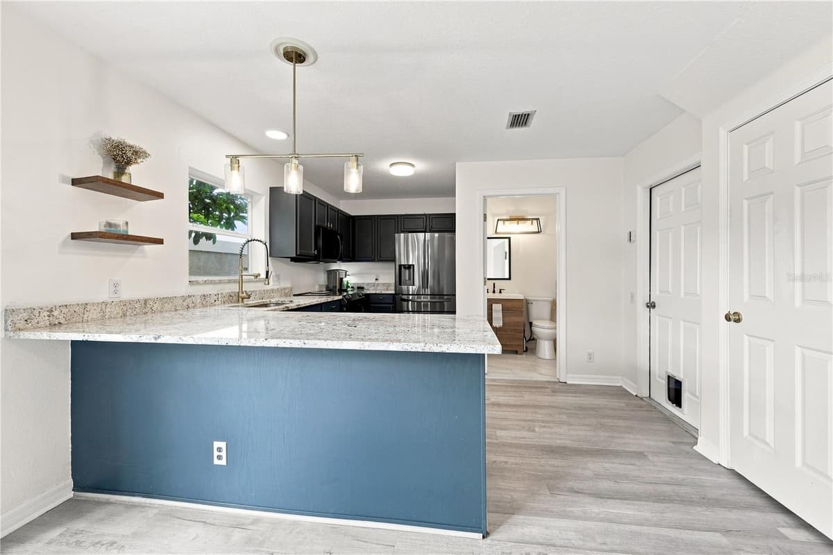 13158 THOROUGHBRED LOOP — photo 13 of 50