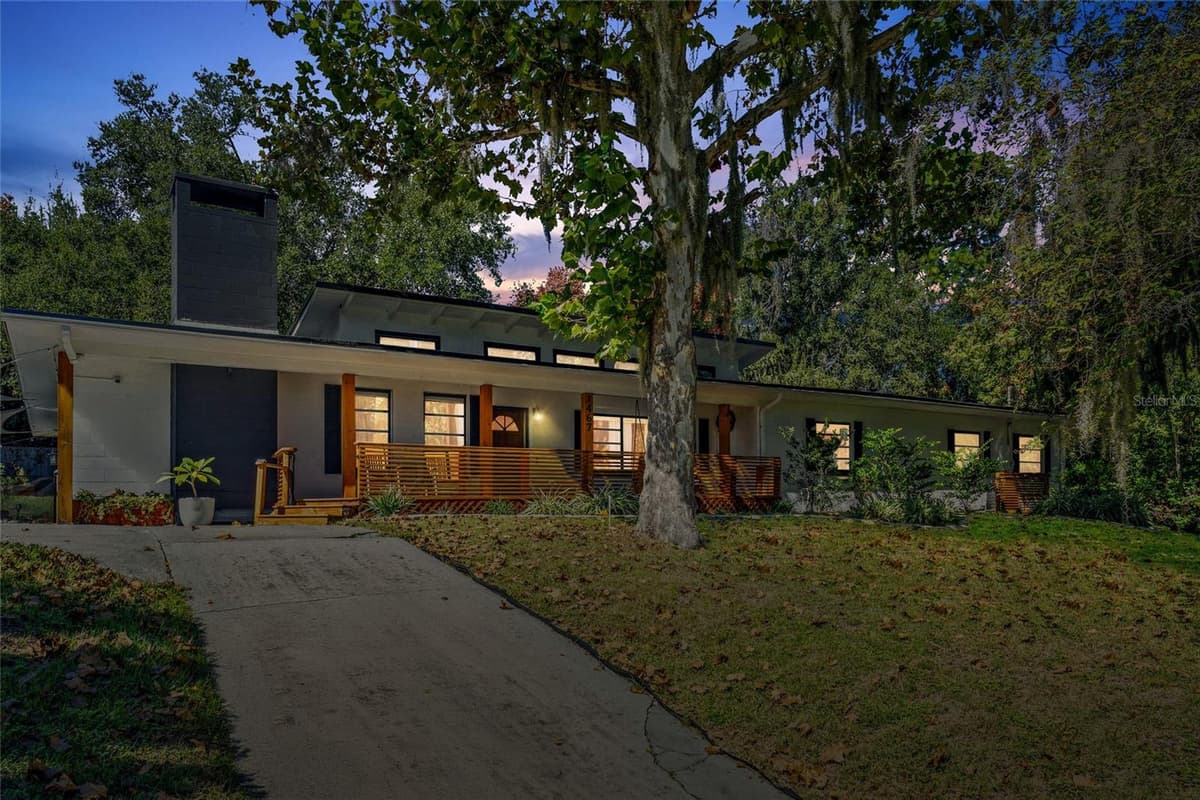 1467 HILLTOP DRIVE — photo 3 of 42
