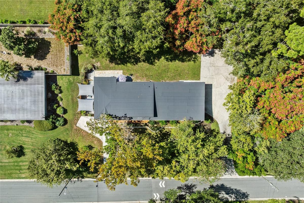 1467 HILLTOP DRIVE — photo 40 of 42