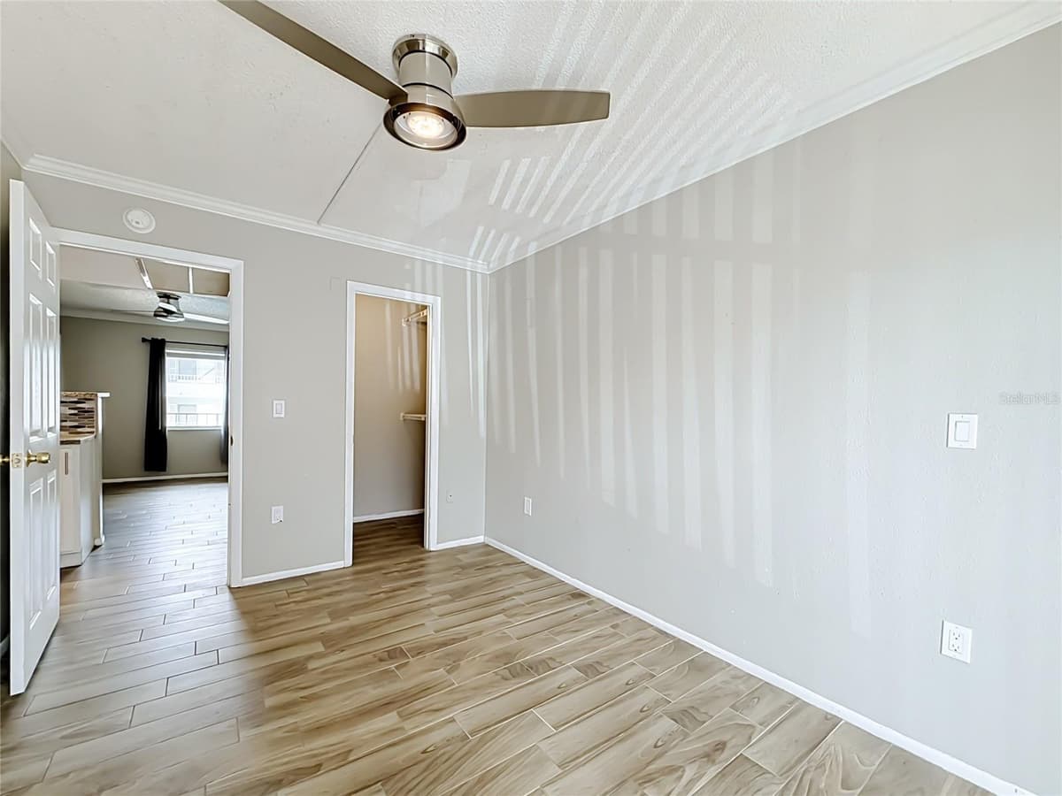131 WATER FRONT WAY — photo 18 of 24