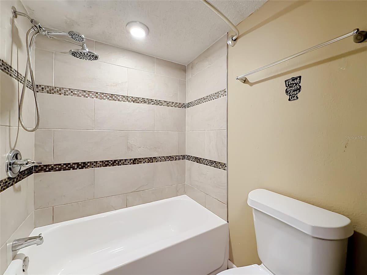 131 WATER FRONT WAY — photo 20 of 24