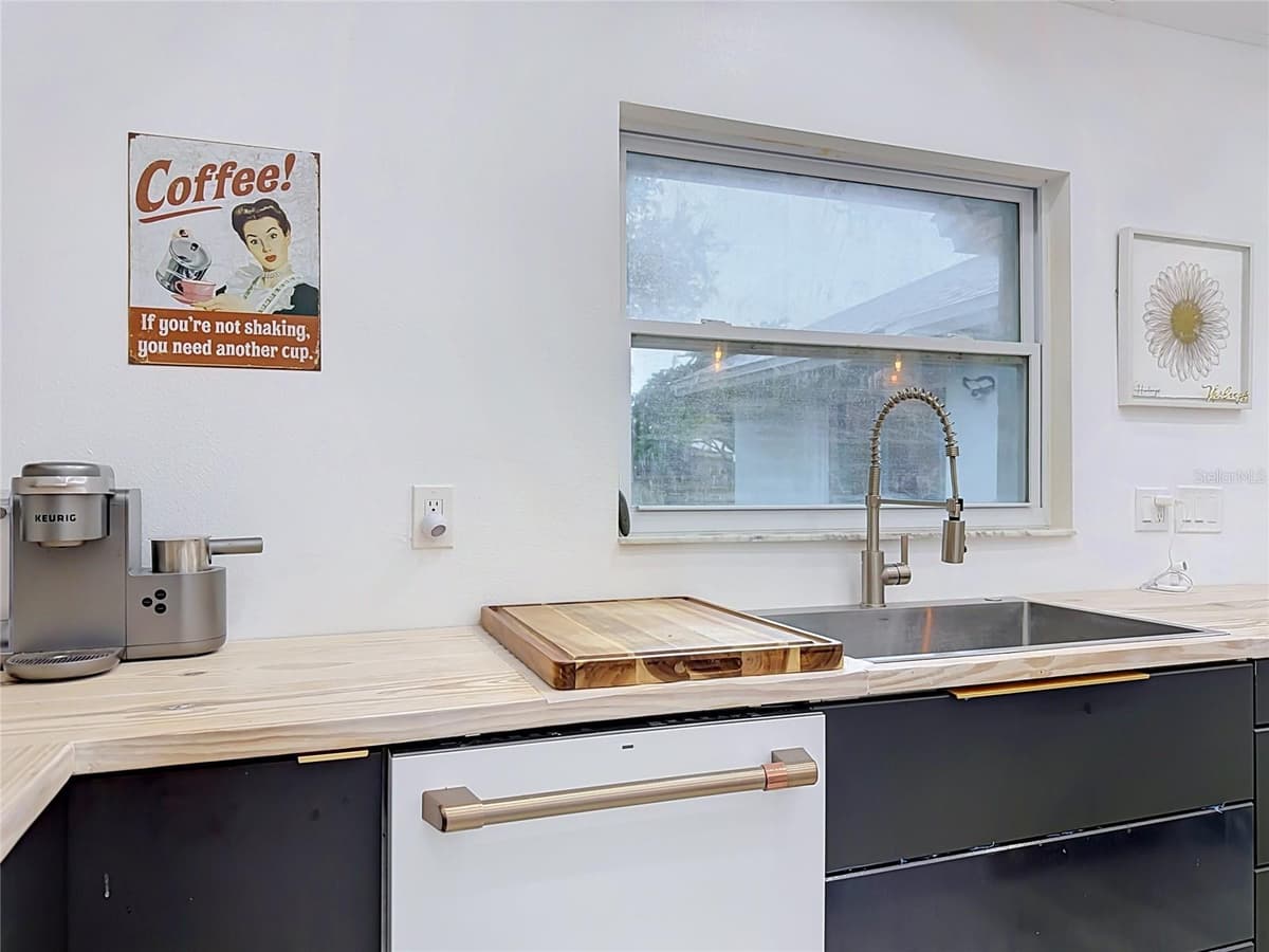 635 BONIVIEW LANE — photo 19 of 43