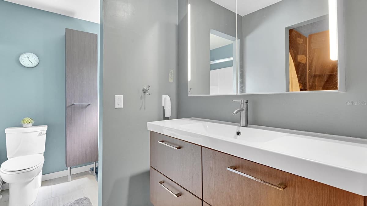 4816 GARDENBROOK LANE — photo 17 of 37