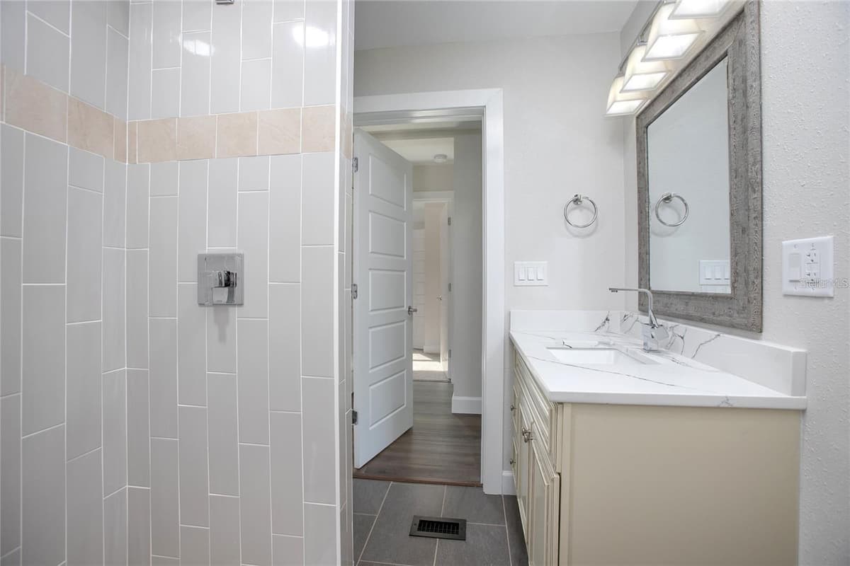 1014 TALTON AVE — photo 14 of 23