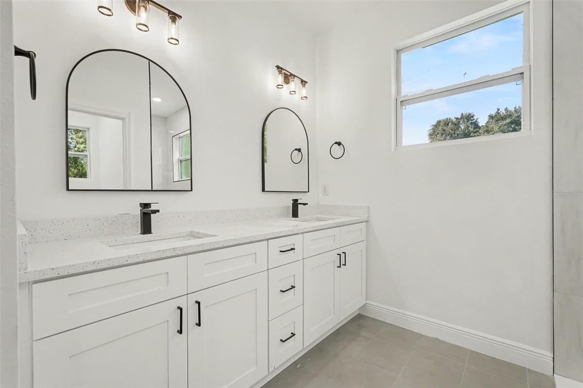 612 WAYCROSS ROAD — photo 16 of 31