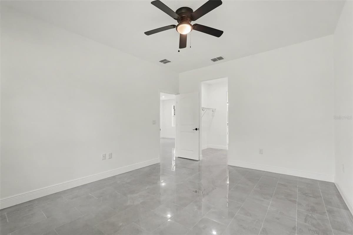 612 WAYCROSS ROAD — photo 14 of 31