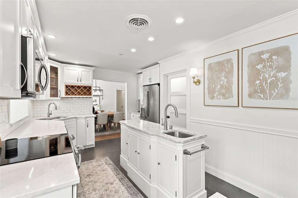 505 OAK LANE — photo 18 of 43