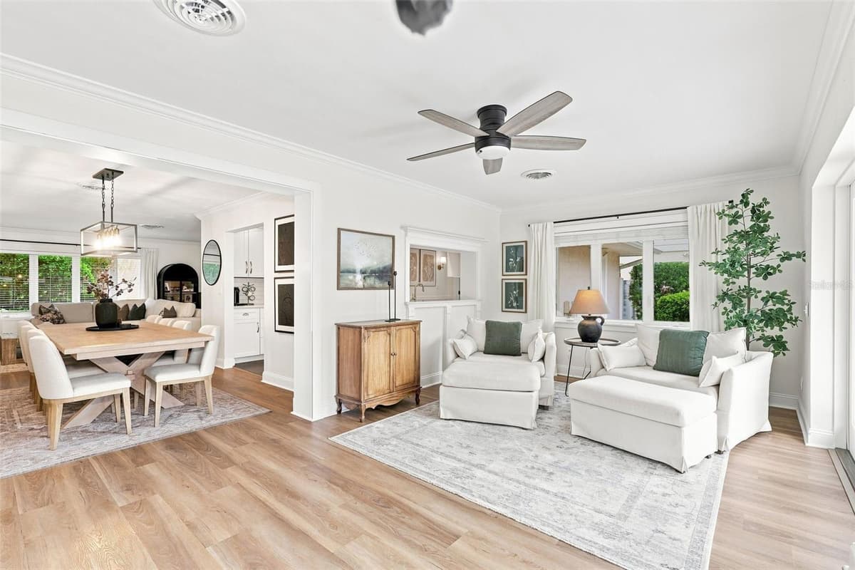 505 OAK LANE — photo 13 of 43