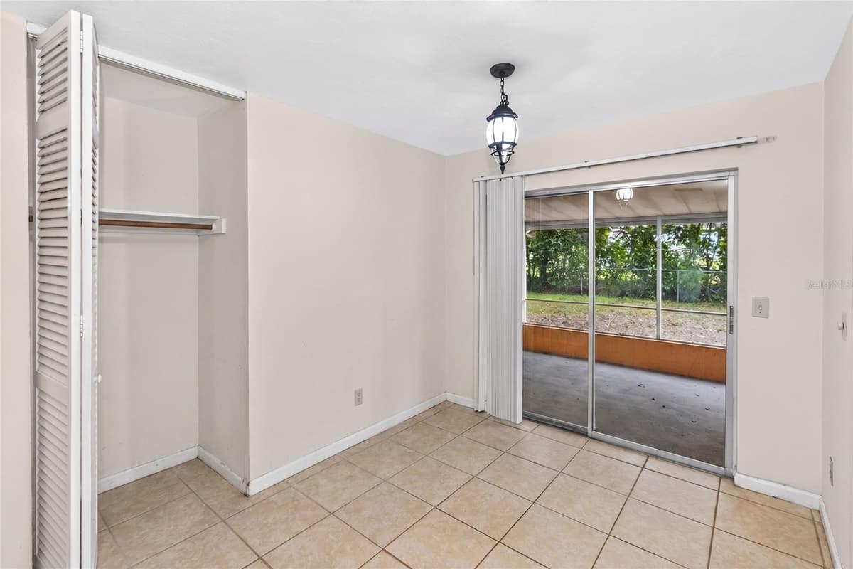 733 HAGER STREET — photo 12 of 18