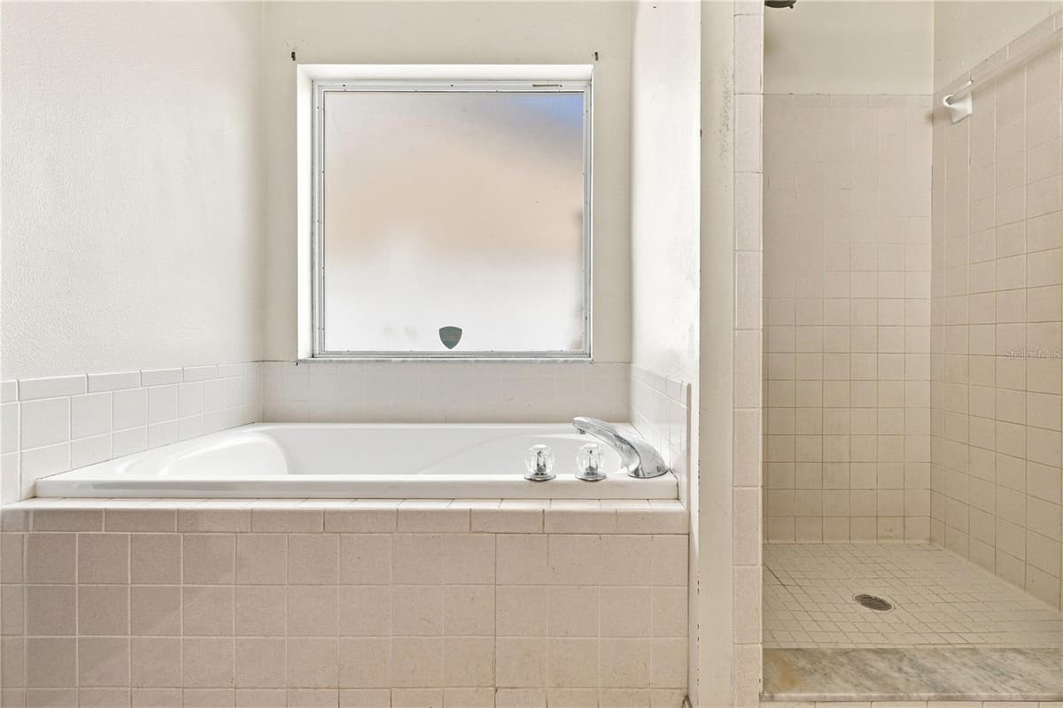 1220 ALEXANDER WAY — photo 19 of 45
