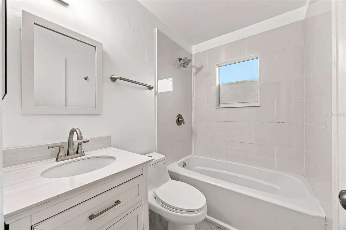 709 CUXHAVEN STREET — photo 17 of 33