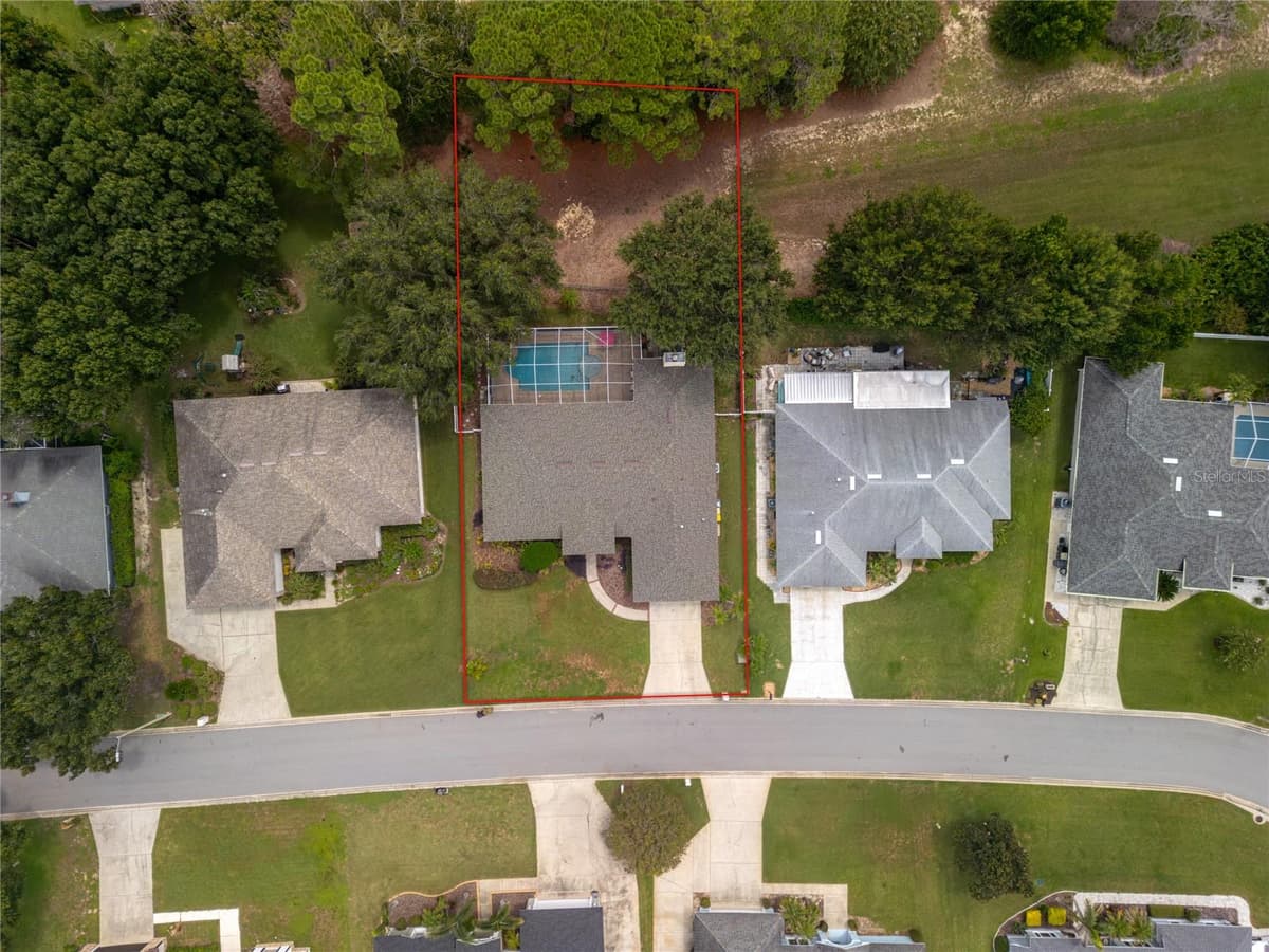120 LAKE MARIAM WAY — photo 4 of 55