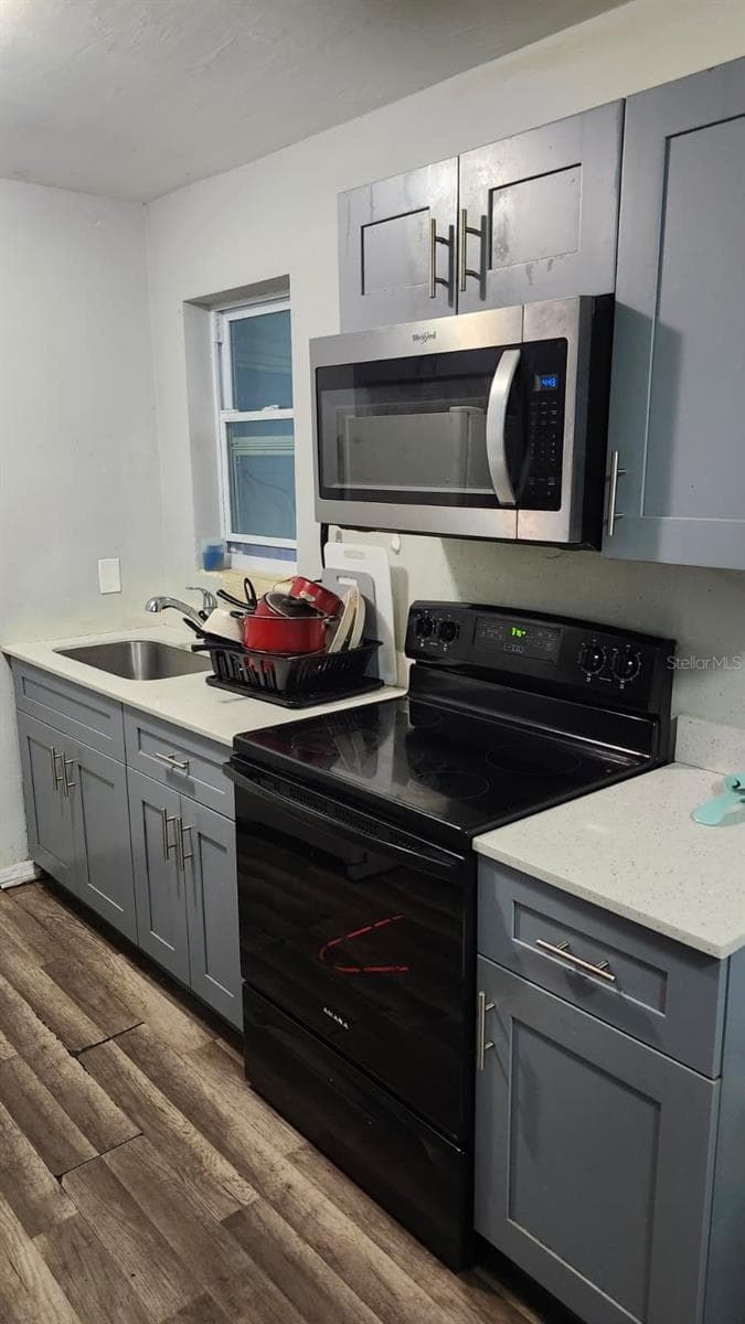 210 FRANCIS PARKMAN PLACE — photo 4 of 8