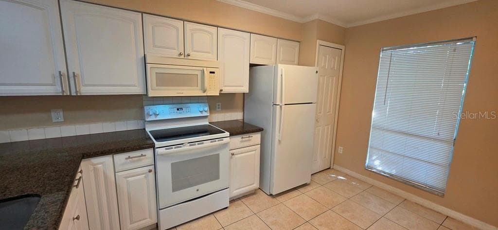3302 ROYAL STREET — photo 6 of 17